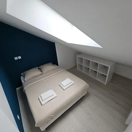 Le Paris-moutier Apartamento *